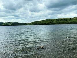 ein Aussicht von coniston Wasser im das See Kreis foto