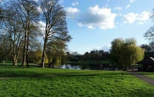 lokal Öffentlichkeit Park beim Luton Stadt foto