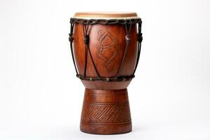 ai generiert djembe Trommel auf ein Weiß Hintergrund. traditionell Schlagzeug Musical Instrument von afrikanisch Kultur. geeignet zum Musical Design, Artikel, Blog, Sozial Medien Post, Album Abdeckung, Poster foto