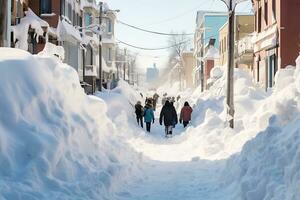ai generiert enorm Schneeverwehungen auf das Stadt Straßen nach ein Schneesturm. Menschen haben Schwierigkeit ziehen um auf das Straße foto