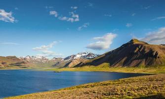 Kratersee im Landmannalaugar-Gebiet, Fjallabak-Naturreservat, Island foto