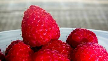 Makro schließen oben von Süss rot Himbeeren foto