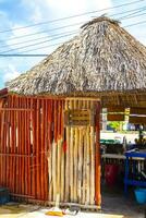 coba Quintana roo Mexiko 2023 Parkplatz Menge Shops Geschäfte Restaurants Fahrkarte Hütte Eingang coba Ruinen. foto