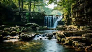 ai generiert ein beruhigend Wasserfall Kaskadierung Nieder ein felsig Cliff mit ein üppig Wald im das Hintergrund foto