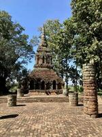uralt passak Tempel, gelegen gerade draußen das Stadt alt Wände Chiang saen Bezirk, Ruinen wat pa Sake, uralt Stadt, Chiang saen, Chiang Rai, Thailand foto