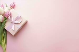 ai generiert Rosa Geschenk Box mit Band Bogen und Strauß von Tulpen auf isoliert Pastell- Rosa Hintergrund. ai generiert foto