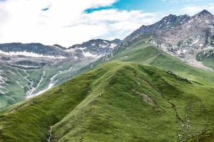 batcondi kumrat tal schöne landschaft bergblick foto