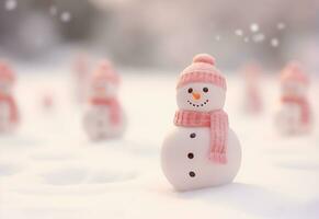 ai generiert glücklich Schneemann im Winter Landschaft beim Dämmerung mit Kopieren Raum foto
