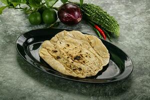 indisch traditionell tandor Brot - - Roti foto