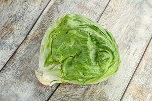 natürlich organisch Eisberg Salat Kohl foto