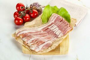 geschnitten Schweinefleisch Speck geliebt Tafel foto