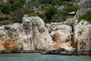 das Ruinen von das Stadt von Mira, kekova foto