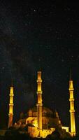 selimiye Moschee mit Milchstraße. Ramadan oder islamisch Vertikale Foto