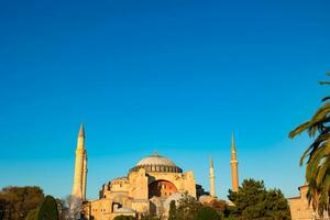 Istanbul Sehenswürdigkeiten. Hagia Sophia oder Ayasofya Moschee beim Sonnenuntergang. foto