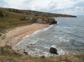 reise nach krim meer berglandschaft foto