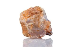 Makro Mineral Stein Dolomit auf ein Weiß Hintergrund foto
