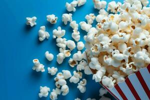 ai generiert beschwingt Kontrast Popcorn Kernel Pop auf ein lebendig Blau Hintergrund foto