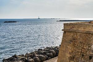 Gallipoli. zwischen Land und Meer. Wunder von Apulien foto