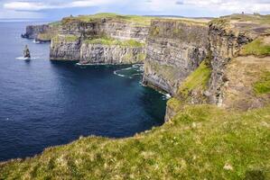 Klippen von Moher in der Grafschaft Clare, Irland foto