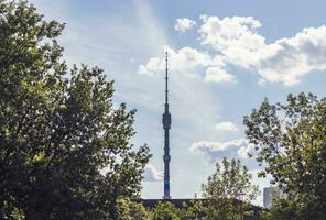 Moskau, Russland - - 07.09.2023 -Schuss von das Ostankino Fernsehen Turm. Stadt foto