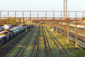 Konzept Schuss von das Eisenbahn Kutschen. Transport foto