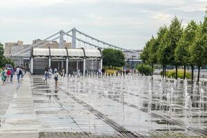 Moskau, Russland - - 25.07.2023 - - Schuss von das Krim Brücke. Stadt foto