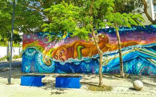 playa del carmen Quintana roo Mexiko 2023 künstlerisch Wände mit Gemälde und Graffiti playa del carmen Mexiko. foto