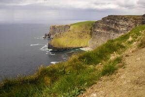 Klippen von Moher in der Grafschaft Clare, Irland foto