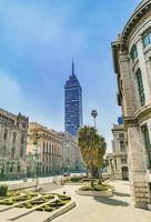 Torre Latinoamericana Wolkenkratzer hohes Gebäude in der Innenstadt von Mexiko-Stadt. foto