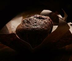 Schokolade Muffin Nahansicht .Muffin mit Schokolade Chips. foto