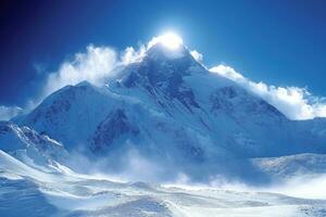 ai generiert alpin Landschaft, das Sonne scheint von das oben von ein schneebedeckt Berg Gipfel foto
