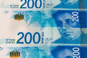 Stapel israelische Geldscheine von 200 Schekel - Ansicht von oben foto