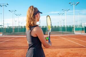 Tennis Gericht, sportlich Körper. Fitness, Gewicht Verlust foto