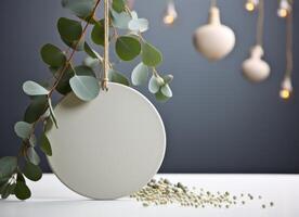 ai generiert Weiß runden Etikett mit Eukalyptus Blätter auf ein grau farbig Oberfläche foto