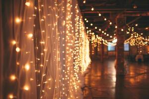 ai generiert Nacht Hochzeit Zeremonie mit ein Menge von Beleuchtung. schön romantisch leuchtenden Dekorationen. generativ ai foto