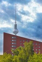 Berlin, Deutschland, 2021 - - Berlin Fernsehen Turm, Berlin mitte Bezirk, Berlin, Deutschland foto