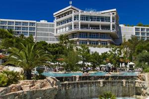 Hvar, Kroatien, 8. September 2014 - Unbekannte Personen im Amfora Hotel auf der Insel Hvar, Kroatien. Hotel verfügt über 330 Zimmer.