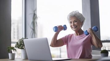 ai generativ Porträt von ein Senior Brünette Frau Ausbildung Fitnessstudio Arbeit aus beim Zuhause glücklich reifen weiblich tun inländisch Fitness Sport foto