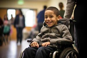 ai generiert jung deaktiviert Junge Sitzung auf Rollstuhl beim Schule lächelnd Bokeh Stil Hintergrund mit generativ ai foto