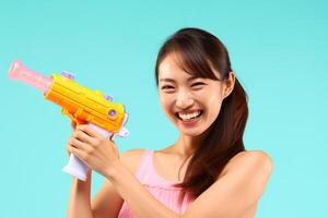 ai generiert ein Frau spielen Wasser Gewehr beim Songkran Tag mit generativ ai foto