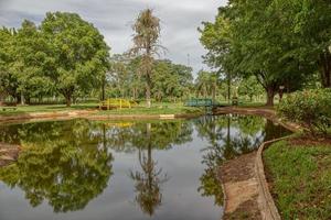 brasilien, 2021 - offener fußgängerbereich quadrat elza vendrame foto