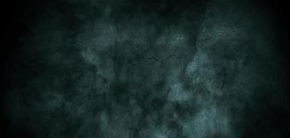 gruseliger Grunge-Hintergrund mit dunkler Rauchwand foto
