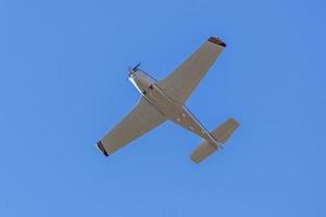 kleines einmotoriges Flugzeug foto