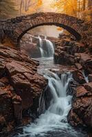 ai generiert heiter Bild erfasst malerisch Wasserfall fließend inmitten Felsen Terrain. ein alt Stein Brücke, verwittert noch robust, Bögen anmutig Über das Kaskadierung Wasser ai generiert foto