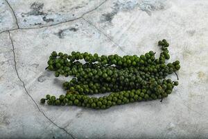 frisch reif Grün Pfefferkörner Haufen foto