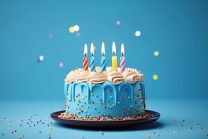 ai generiert gestreift Buttercreme Kuchen mit bunt Kerzen auf Blau Hintergrund. foto