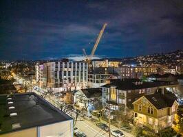 Aussicht von Portland beim Nacht von ein hoch Punkt im das Stadt. foto