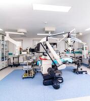 Neu medizinisch Technologien. modern Krankenhaus Notfall Zimmer. foto