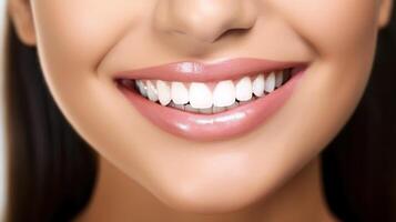 ai generiert ein schließen oben von perfekt, gesund, Weiß Zähne im ein heiter, zuversichtlich Frau, weiblich Lächeln Ideal zum Dental und Oral Gesundheit Konzepte foto