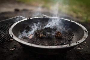 ai generiert Asche mit Rauch nach Grill. generieren ai foto